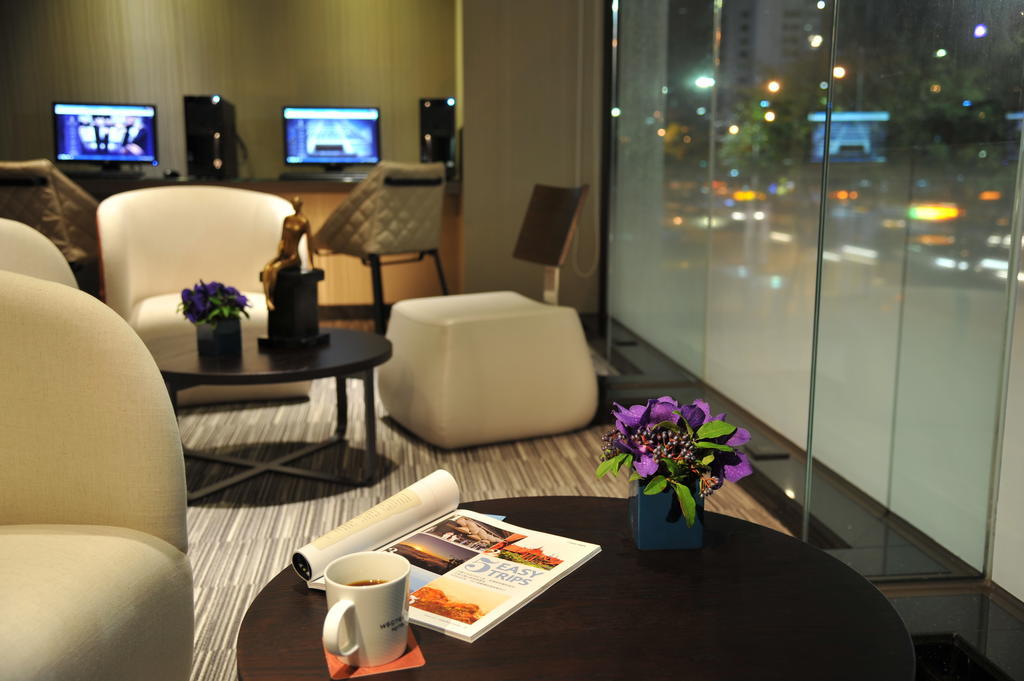 Westgate Hotel Taipei Exterior photo